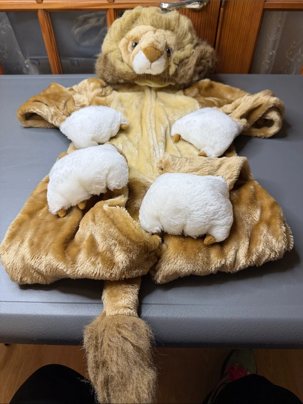 🦁 Kid’s Plush Lion Costume. Size: 6T